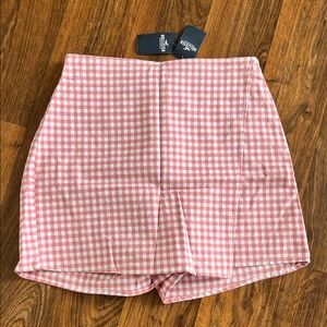 Hollister Pink and White Gingham Skort